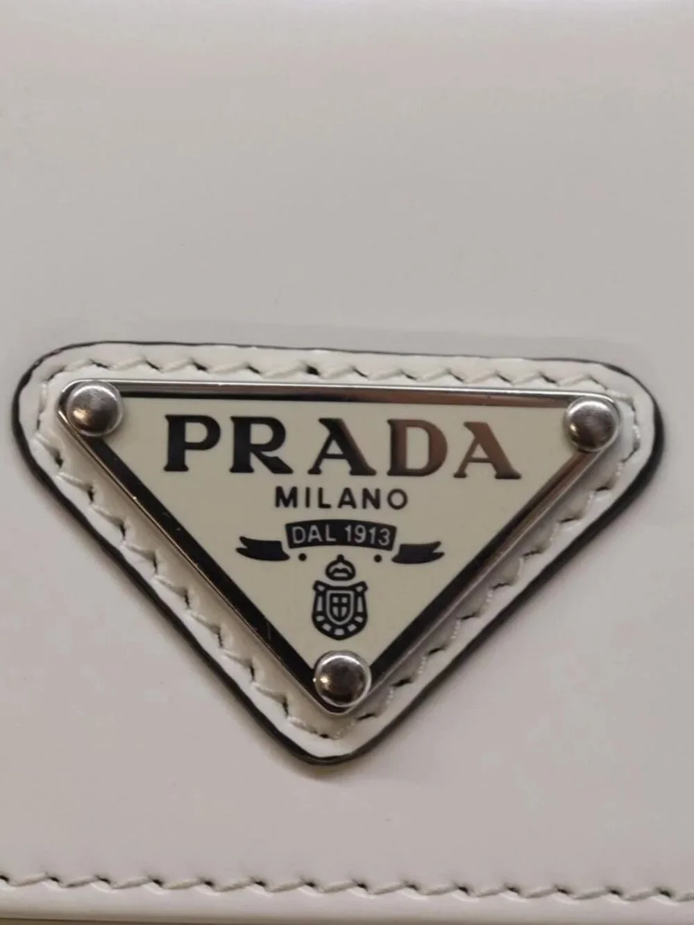 PRADA Cell Phone Case Patent leather White Auth 75214V